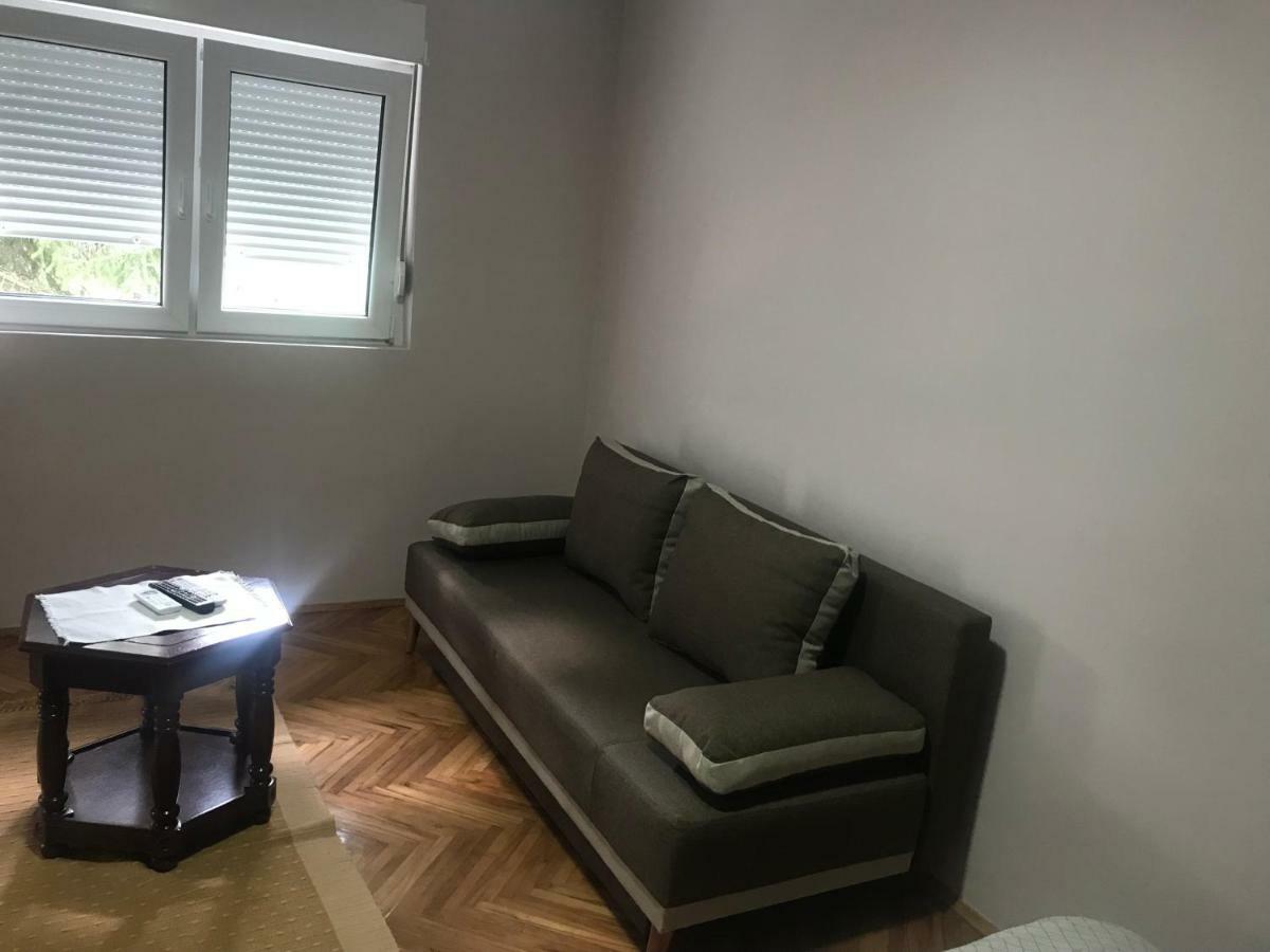 Apartman “Reka Gradac” Valjevo Exteriör bild